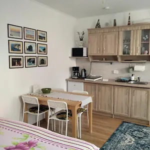 Eco-lux With Free Bicycles End Free Parking Appartement