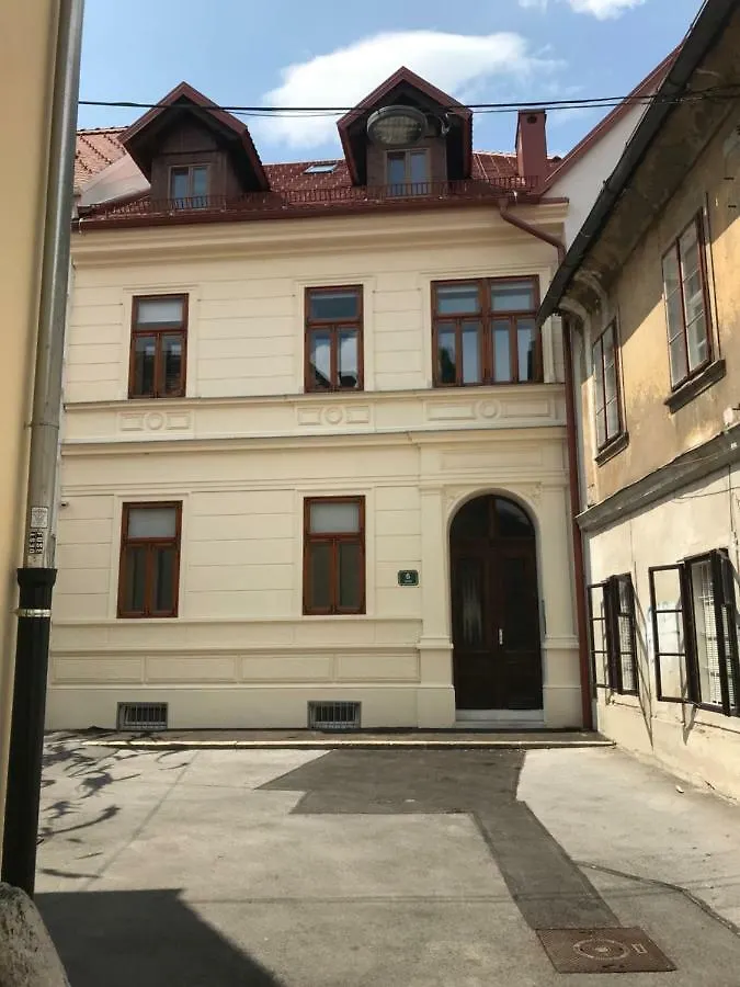 Argo Apartments Ljubljana 0*,  Slovénie