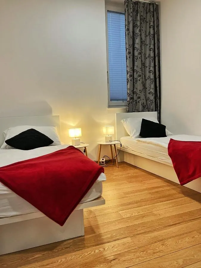 Argo Apartments Ljubljana 0*,